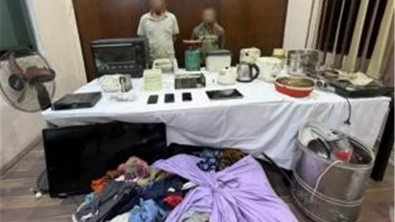 الأمن يضبط عصابة سرقة المساكن بأسلوب كسر الباب في المرج 