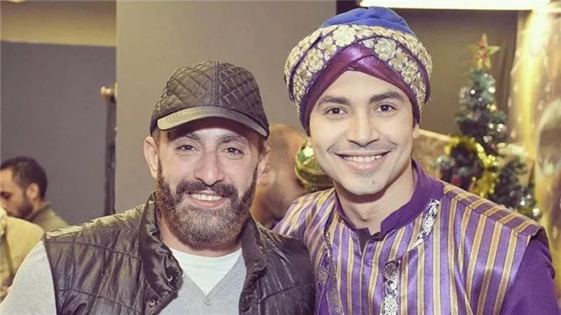 محمد أنور يدافع عن أحمد السقا وينتقد تريندات السوشيال ميديا