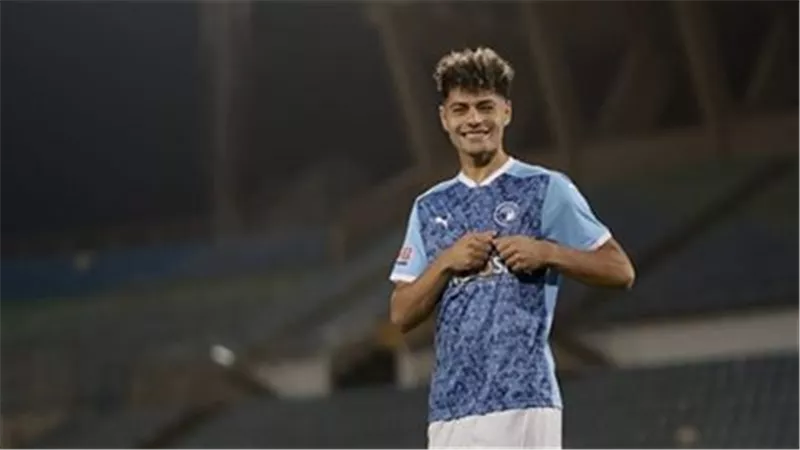 عبدالرحمن مجدي يقترب من الرحيل معارًا عن بيراميدز في انتقالات الشتاء | خاص 