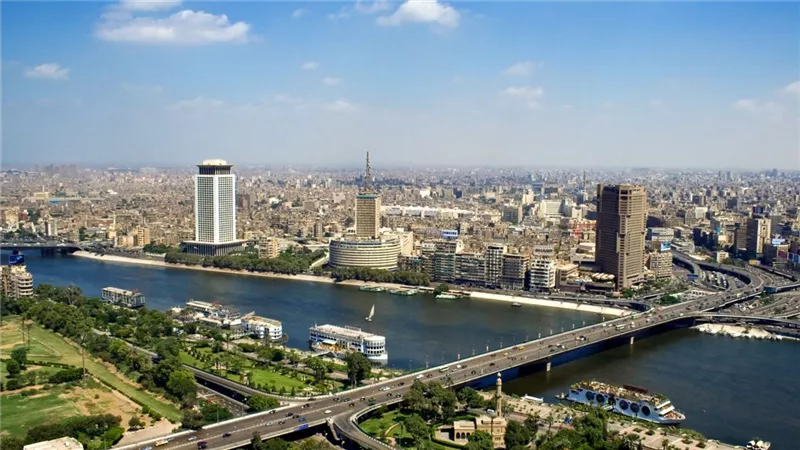 سوق العقارات بغرب القاهرة يشهد طفرة: أسعار الوحدات ترتفع 15 إلى 25%