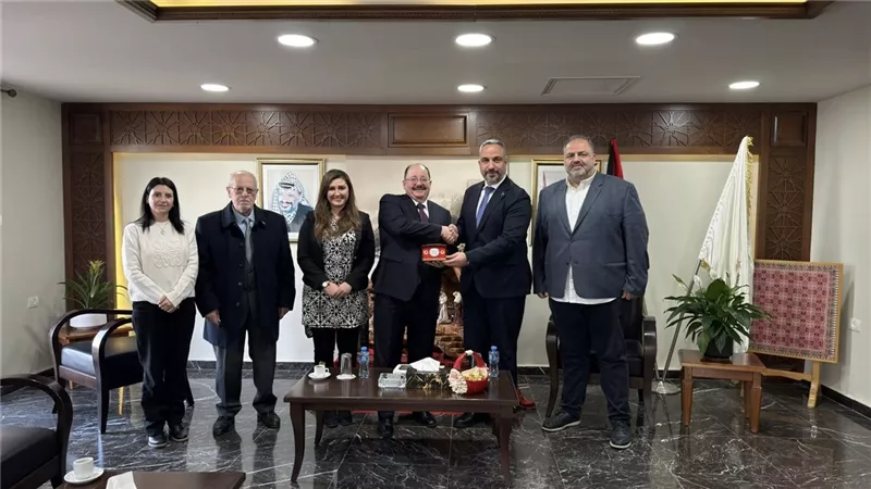 بلدية بيت لحم وسلوفاكيا تبحثان تفعيل التوأمة وتعزيز الشراكات الدولية