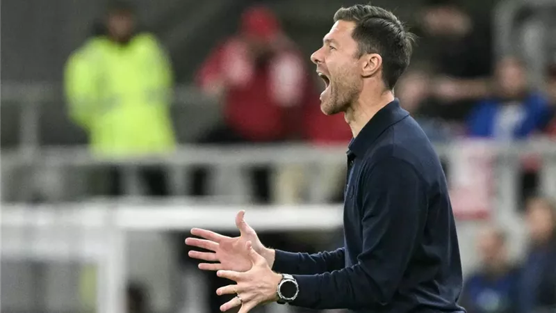 ريال مدريد يضع شروط جديدة إلى تشابي ألونسو (تفاصيل ) 