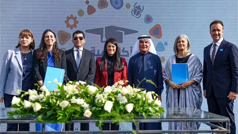 وزيرا التخطيط والرياضة والأمم المتحدة يشهدون توقيع اتفاقية دعم مبادرة شباب بلد