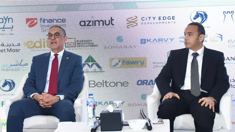 رئيس الهيئة العامة للاستثمار والمناطق الحرة يشارك في مؤتمر جريدة حابي السنوي