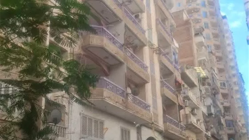 جيران الفنانة نيفين مندور ينفون وجود خلافات أسرية بعد الحادث المأساوي