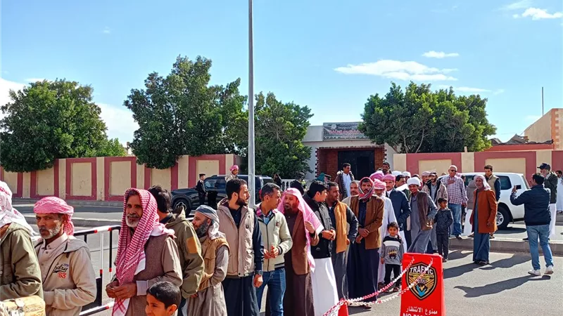محافظ جنوب سيناء يتابع سير الإعادة في انتخابات مجلس النواب