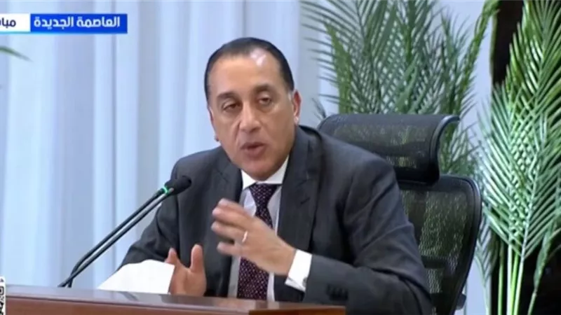 رئيس الوزراء: لا طرح لأراض مستصلحة من دون مرافق متكاملة