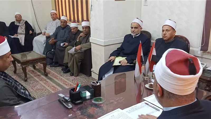 مدير أوقاف الغربية يعقد اجتماعًا موسعًا لقيادات الدعوة ومديري الإدارات الفرعية