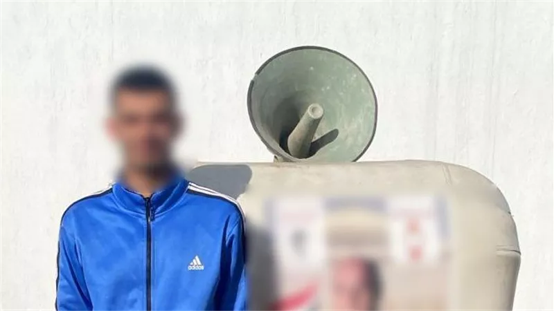 توك توك و ميكروفون لتوجيه الناخبين وسيلة دعاية بكفر سعد في دمياط
