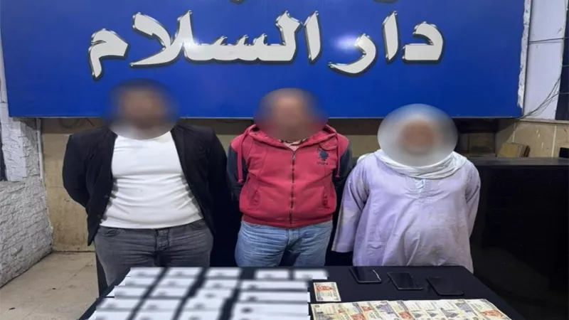 كروت دعاية وأموال لشراء الأصوات.. ضبط 3 أشخاص بدار السلام  