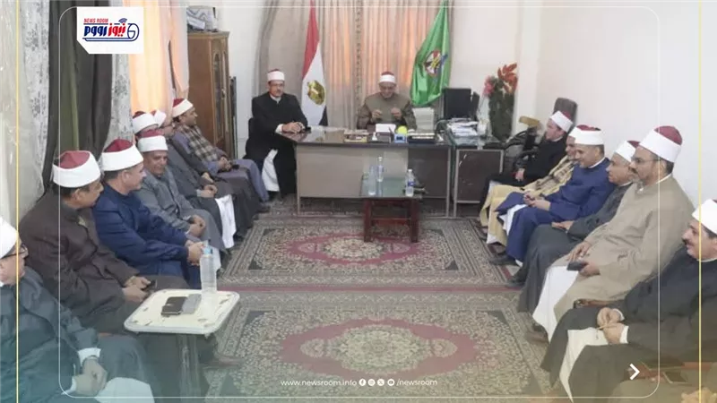 مدير أوقاف الفيوم لمديري الإدارات: الانضباط داخل بيوت الله خط أحمر 