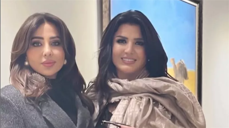 نيوز رووم يكشف حقيقة ظهور الإعلامية مني الشاذلي مع أبنتها