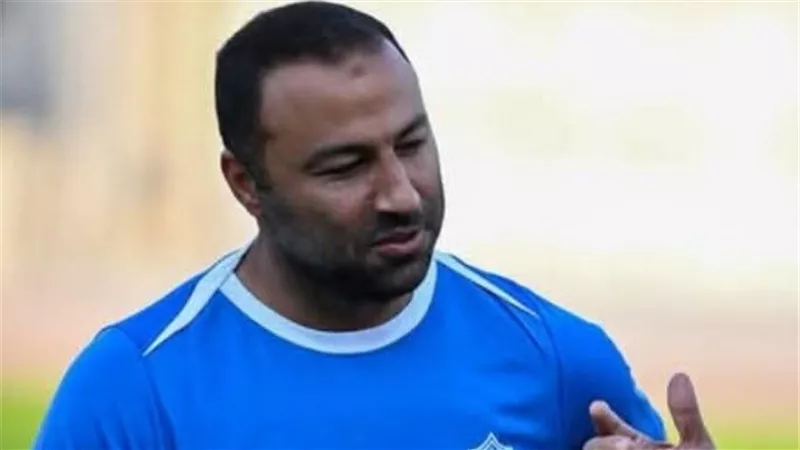 المدير الفني يعقد جلسة مع لاعبي الزمالك استعدادًا لمواجهة حرس الحدود