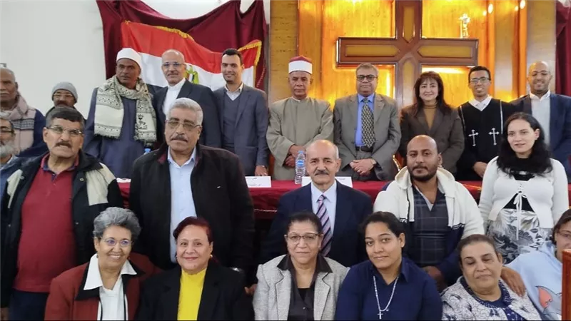 لقاء عن التسامح ونبذ العنف بالكنيسة الأنجيلية في دشنا شمال قنا