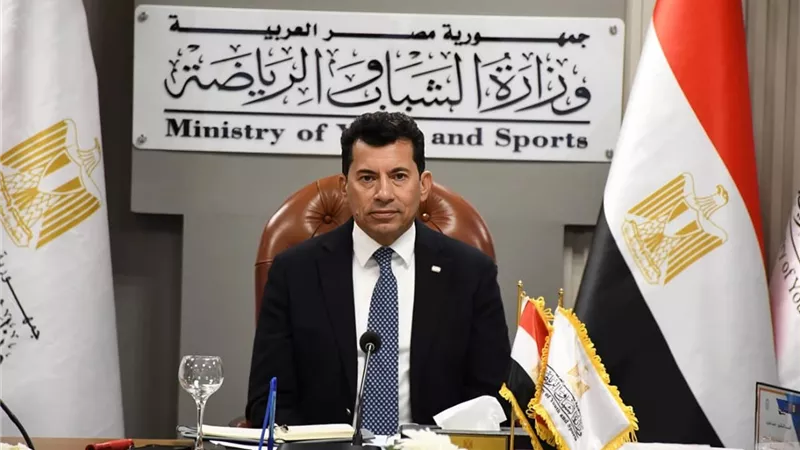 وزير الرياضة يزور الأهلي والزمالك لمناقشة العديد من الملفات 