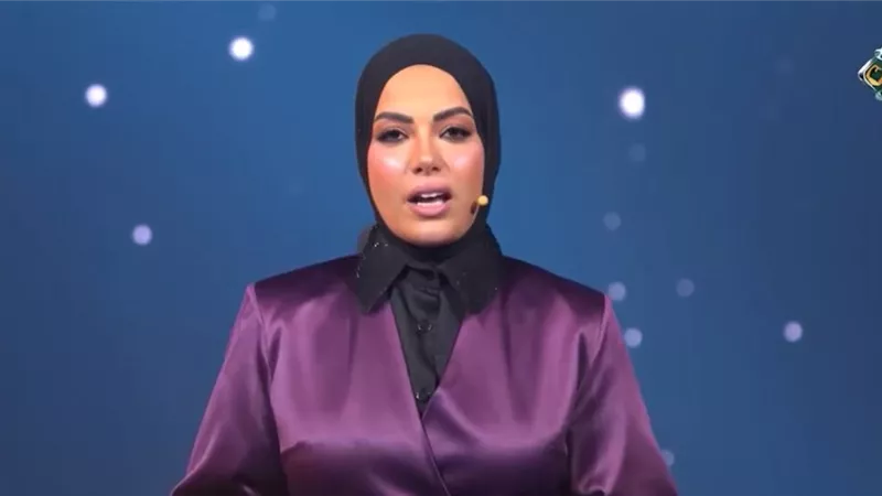 آية عبد الرحمن: لجنة مراجعة المصحف بالأزهر حراس كلام الله ودقتهم تمتد لكل حرف 