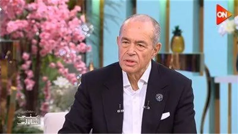 لهذا السبب.. محمد منصور ينقل مقر إقامته من بريطانيا إلى مصر