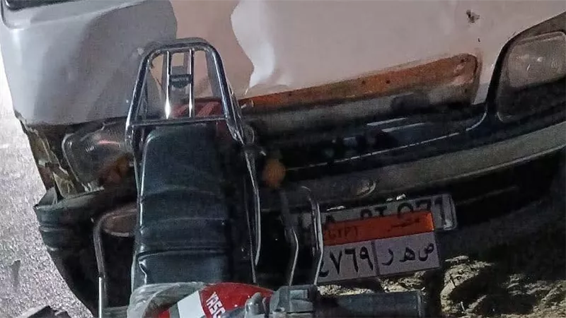 مصرع شخص في تصادم ميكروباص ودراجة نارية بطريق الإسماعيلية – السويس