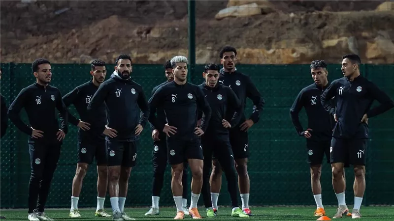 أمم إفريقيا.. هل تجددت إصابة إمام عاشور مع المنتخب قبل مواجهة زيمبابوي؟