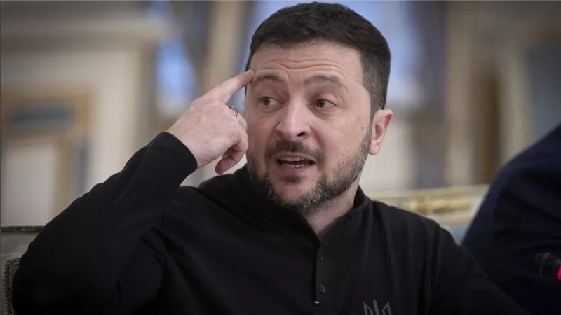 زيلينسكي منفتح على سحب القوات من دونيتسك بشرط واحد.. ما هو؟