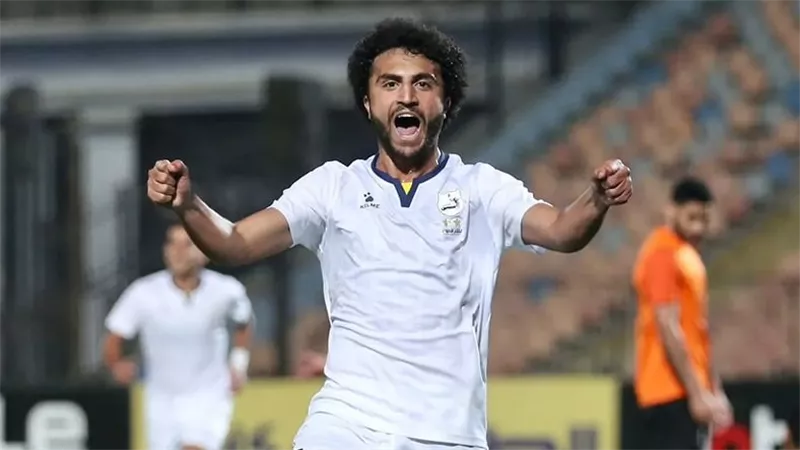 خاص.. مودي ناصر يوقع عقود انتقاله للبنك الأهلي رغم ارتباطه بالمصري