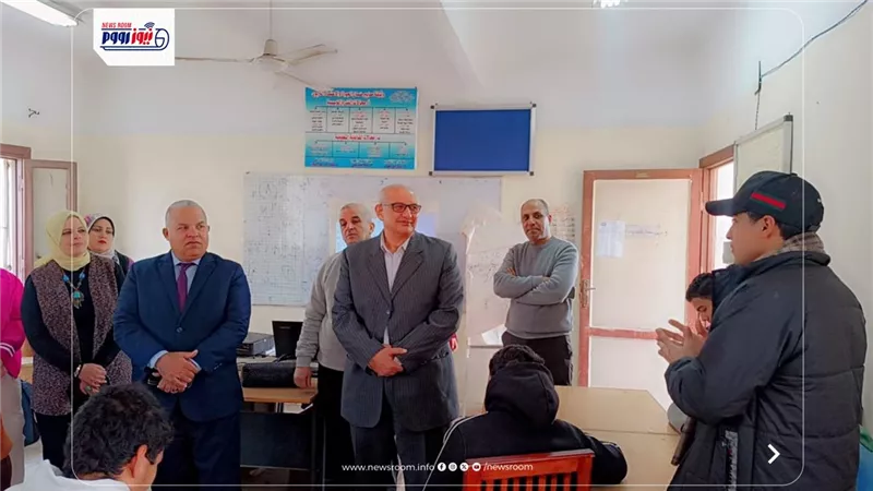 مدير تعليم الفيوم يتابع «مبادرة المستثمر الصغير» بالمدرسة الفنية الزخرفية