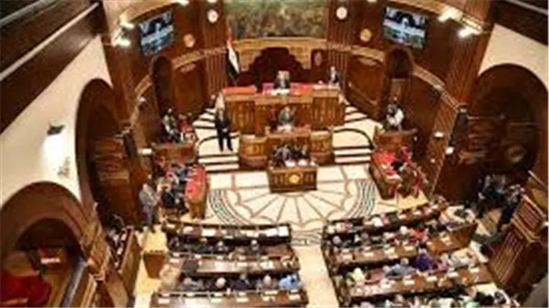 برلمانيون يحذرون من مخاطر روبلوكس: الضبط التشريعي ضرورة لحماية الأطفال