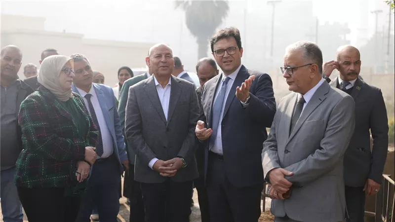 وزير الثقافة ومحافظ القاهرة يتفقدان متحف الشمع لوضع خطة عاجلة لتطويره 