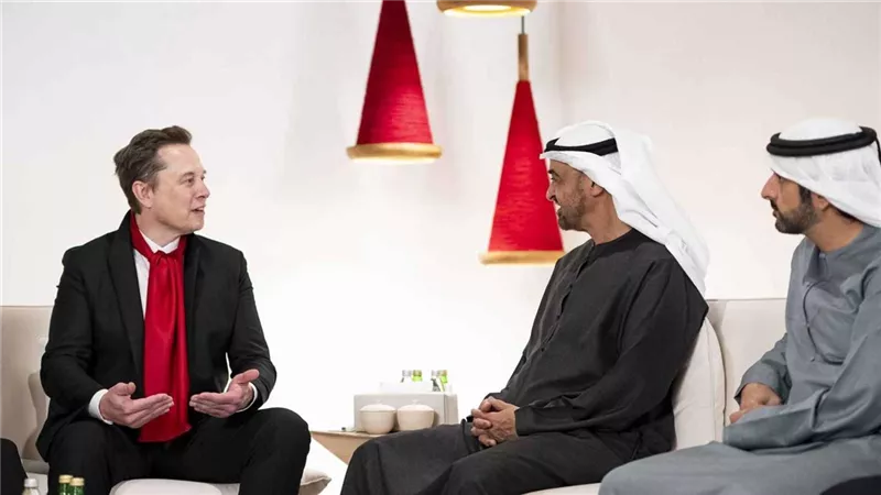 الرئيس الإماراتي يلتقي بإيلون ماسك لبحث المستجدات في مجال الذكاء الاصطناعي