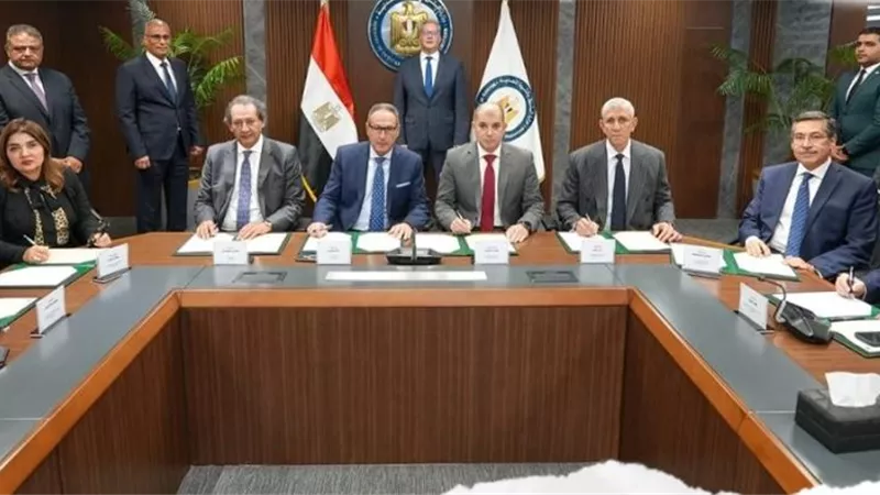 وزير البترول يشهد توقيع تمويل بـ135 مليون دولار لمشروع الإيثانول الحيوي بدمياط