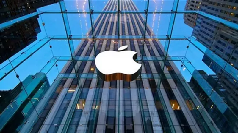أبل تستعد لإطلاق iPhone 17e وسط توقعات بنجاح غير مسبوق للفئة الاقتصادية