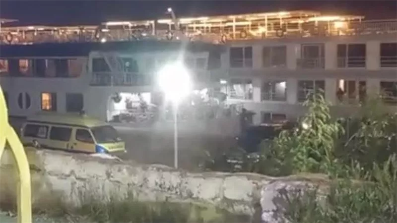 تحرك عاجل بعد تصادم الباخرتين في إسنا.. إخلاء السائحين واستكمال الرحلات
