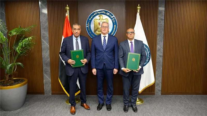 توقيع اتفاقية للبحث عن البترول والغاز مع Terra Petroleum الإنجليزية لأول مرة 