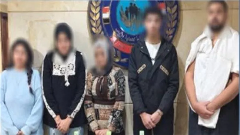 إغلاق نادى صحى غير مرخص في القاهرة لاستغلاله لممارسة أنشطة منافية للاداب 