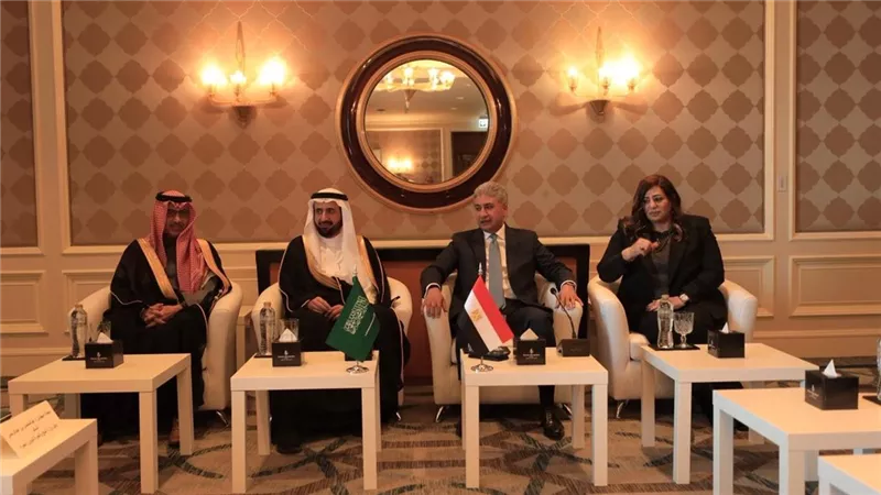 مناقشات بين مصر والسعودية لتحسين خدمات العمرة والحج واستعدادات الموسم المقبل