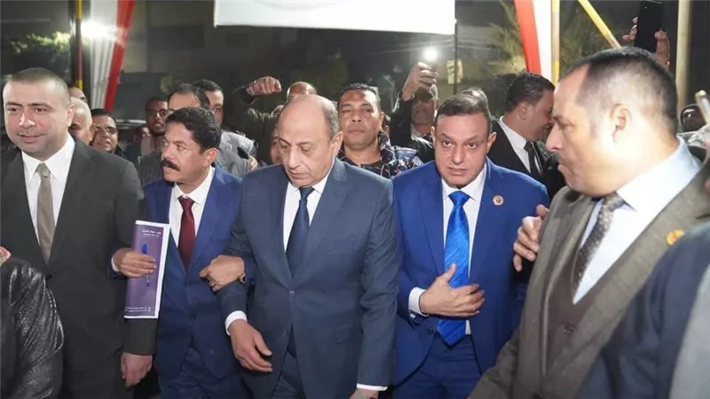 مؤتمر جماهيري.. 