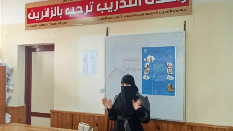 السعار بين الإنسان والحيوان.. ندوة تثقيفية بمدرسة الثانوية الفنية بدمياط 