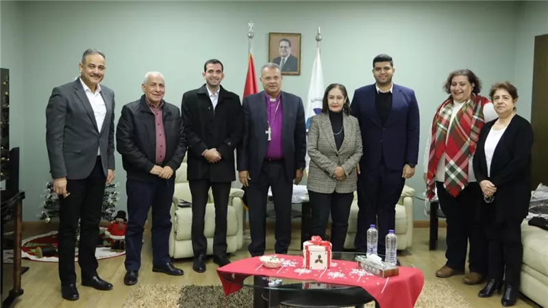 أندريه زكي يستقبل السفيرة نائلة جبر بمقر الهيئة القبطية الإنجيلية