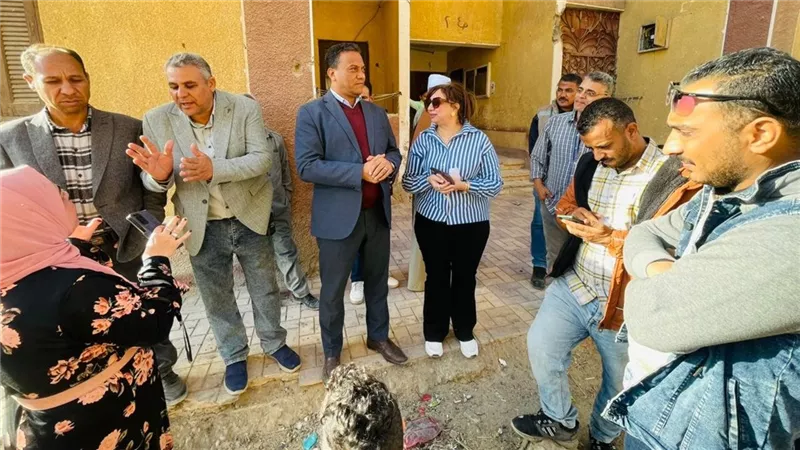 محافظ أسيوط: تنفيذ مبادرة اجتماعية بمساكن الباطن بدرنكة لحل مشكلات الصرف الصحي