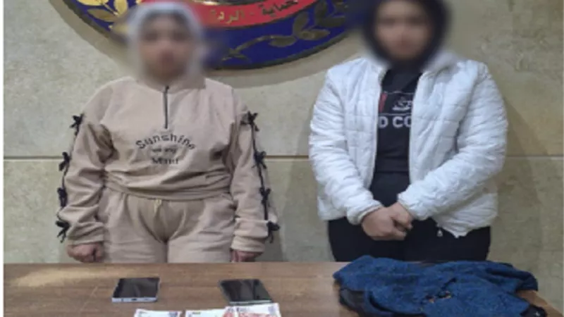 ضبط سيدتين لممارستهما أعمالًا منافية للآداب مقابل مبالغ مالية بالجيزة