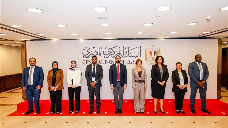 البنك المركزي المصري يستضيف وفدًا من خبراء التخطيط والإدارة ببنك تنزانيا 