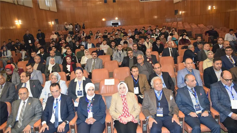 نائب رئيس جامعة بنها تفتتح المؤتمر السنوي لـ