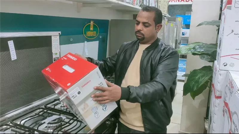 ضبط أجهزة كهربائية مجهولة المصدر ومخالفات أسعار بالأقصر 