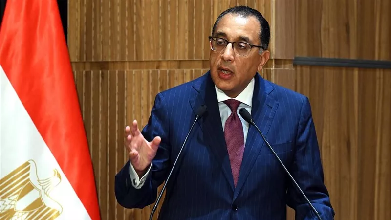 190 مصنعا تعمل بالسخنة.. «مدبولي» يكشف خريطة المشروعات الجديدة حتى 2026