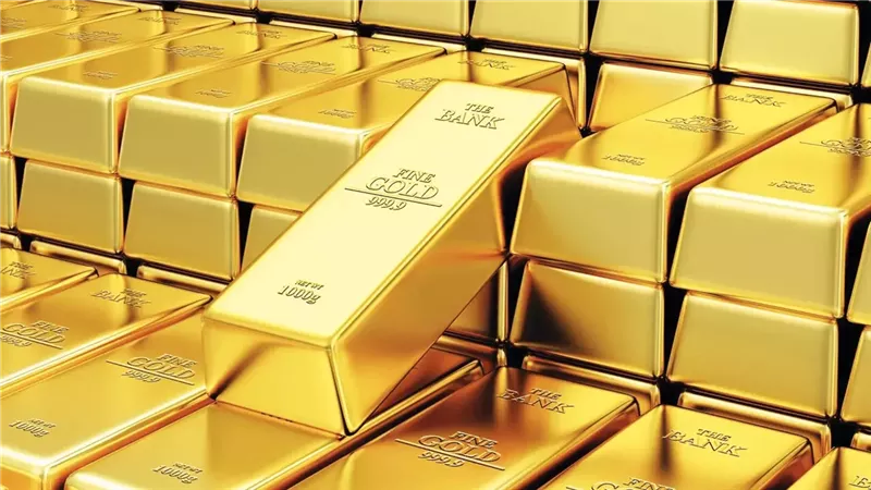 الذهب يختتم 2025 بمكاسب تاريخية رغم تراجع الجلسة الأخيرة
