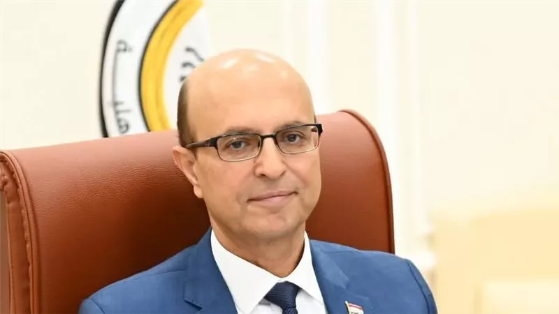 الدكتور المنشاوي يعلن فوز ثلاثة من طلاب جامعة أسيوط بمنحة «Erasmus+ KA171»