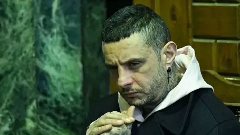 رغم حزنه على رحيل والدته.. أحمد الفيشاوي ينشر بوستر فيلمه سفاح التجمع| صورة