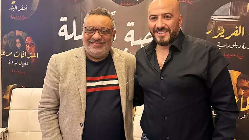 مجدي الهواري يتعاقد مع عبدالرحيم كمال لتأليف حكاية من مسلسل القصة الكاملة