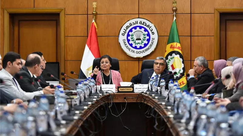 نائب وزير الصحة تتفقد منشآت صحية بمحافظة الدقهلية وتستعرض حصاد الملف السكاني