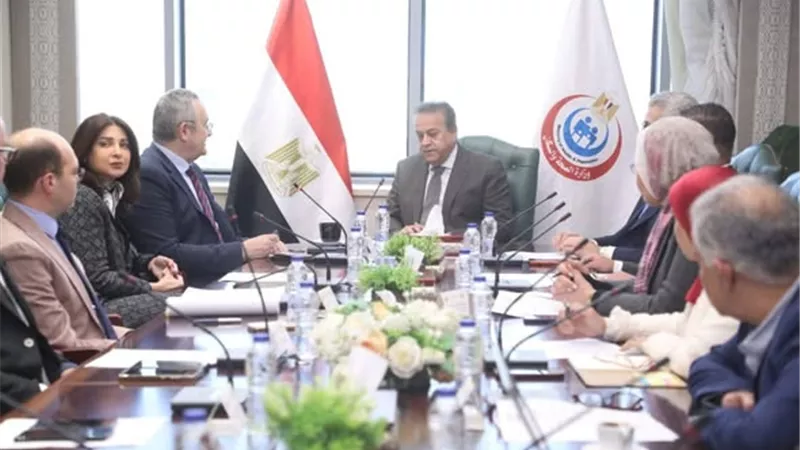 وزير الصحة يترأس اجتماع مجلس إدارة الهيئة العامة للمستشفيات التعليمية رقم 18